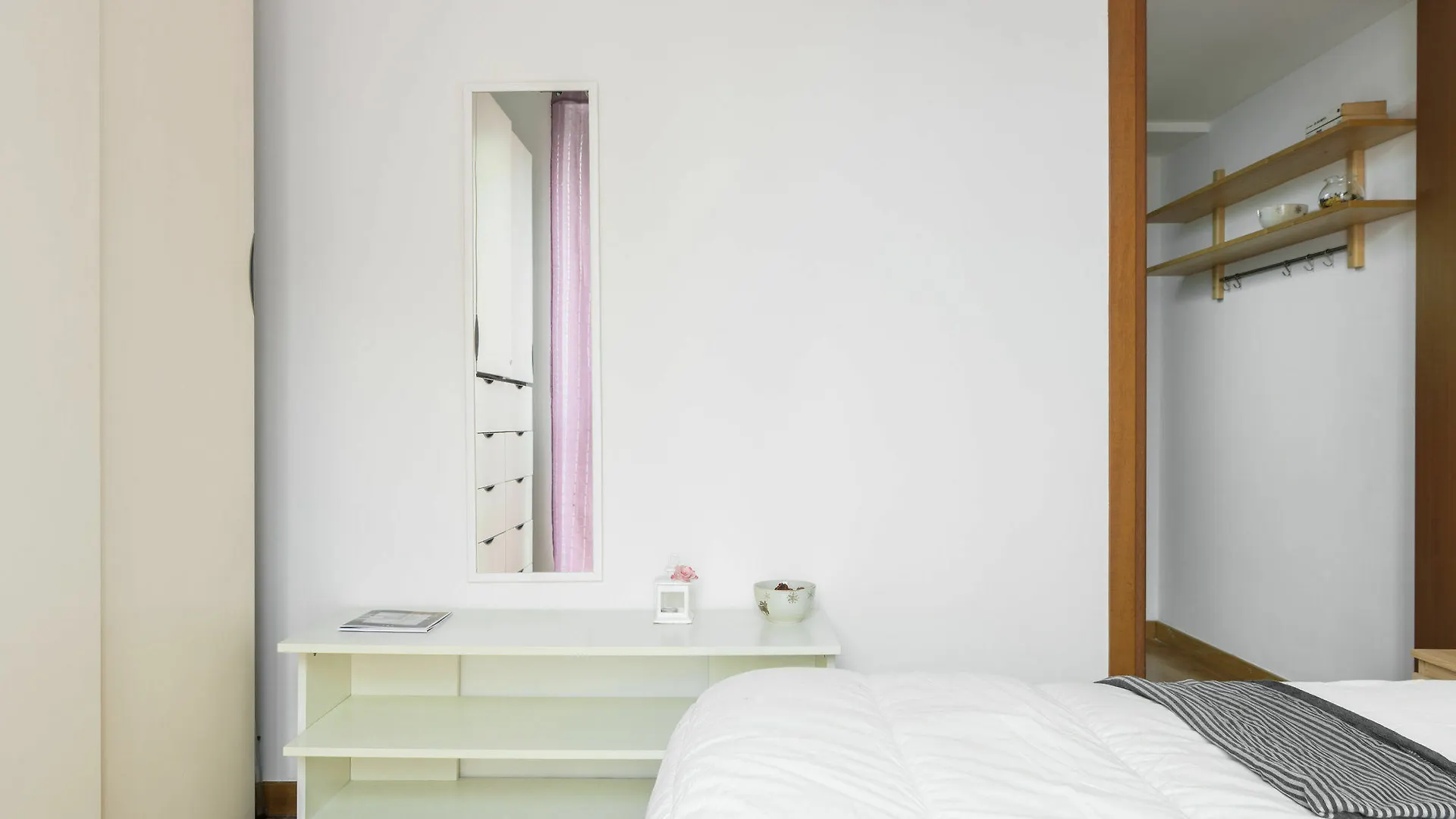 מילאנו Home At Hotel Firenze 4 0*,